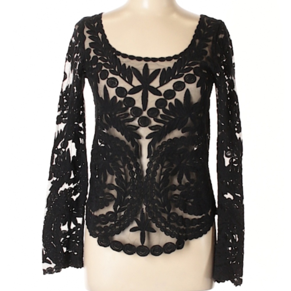 Long Sleeve Lace Blouse